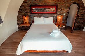 Bambuda Castle - Hostel