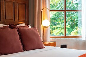 Bambuda Castle - Hostel