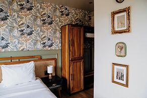 Bambuda Castle - Hostel