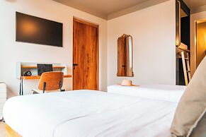 Bambuda Castle - Hostel