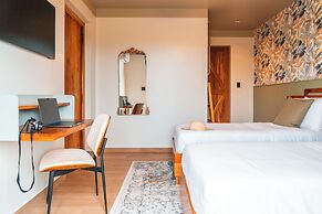 Bambuda Castle - Hostel