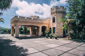 Bambuda Castle - Hostel