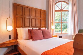 Bambuda Castle - Hostel
