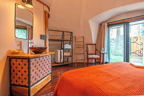 Bambuda Castle - Hostel