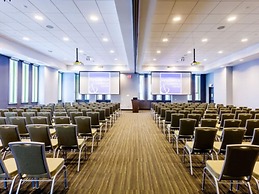 Residence & Conference Centre - Toronto Downtown - George Brown Colleg