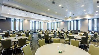 Residence & Conference Centre - Toronto Downtown - George Brown Colleg