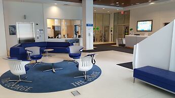 Residence & Conference Centre - Toronto Downtown - George Brown Colleg