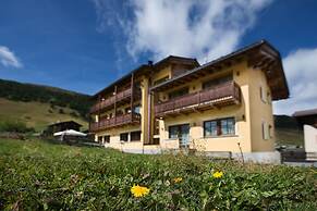 Hotel Valtellina