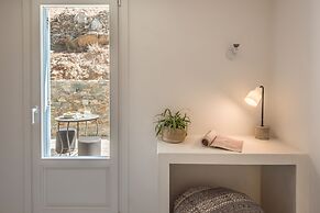 Eneos Kythnos Beach Villas