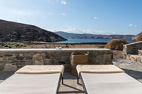Eneos Kythnos Beach Villas