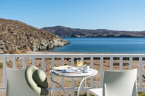Eneos Kythnos Beach Villas