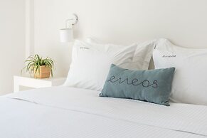 Eneos Kythnos Beach Villas