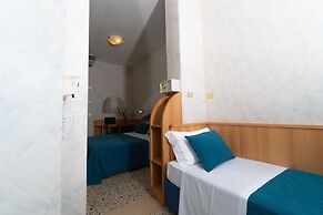 Hotel Sampaoli