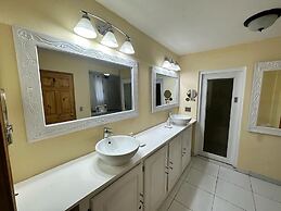 PC ENTREPRISES Hotel