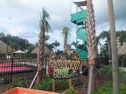 Lexington Vacations Kiss by Stark Hosp