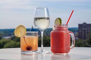 Graduate by Hilton Richmond