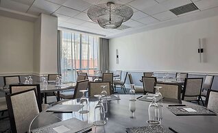 Graduate by Hilton Richmond