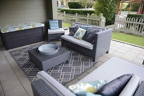 Osprey at Waterscapes by KelownaGo