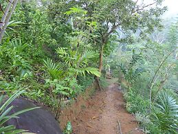 Kurulu Estate