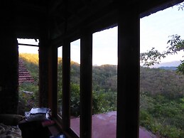 Kurulu Estate