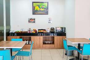 LeGreen Suite Senayan