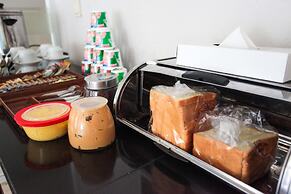 LeGreen Suite Senayan