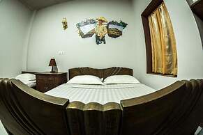 Shwe Yo Vintage Hostel