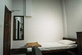 Shwe Yo Vintage Hostel