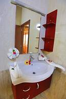 Lone Self Catering Apartment