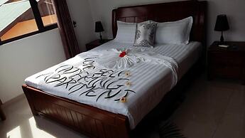 Lone Self Catering Apartment