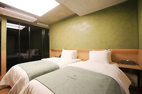 Jamsil Delight Hotel