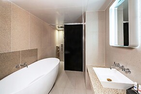 Jamsil Delight Hotel