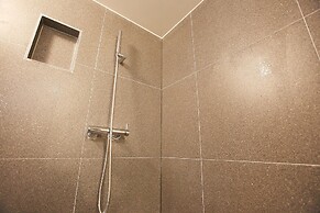 Jamsil Delight Hotel