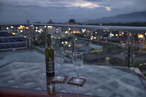 The Hotel Emperor Inle