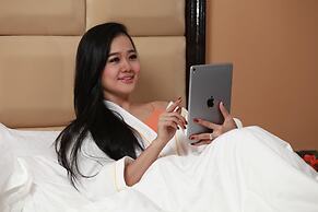 The Hotel Emperor Inle