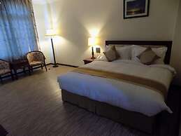 Victoria Palace Hotel