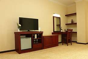 Victoria Palace Hotel