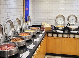 Holiday Inn Express Birmingham - City Centre by IHG