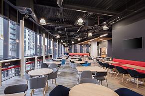 Holiday Inn Express Birmingham - City Centre by IHG