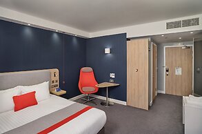 Holiday Inn Express Birmingham - City Centre by IHG