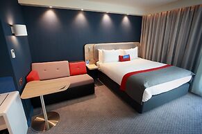 Holiday Inn Express Manchester - Trafford City, an IHG Hotel
