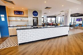 Holiday Inn Express Manchester - Trafford City by IHG