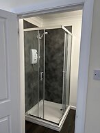 Harmondsworth Hall Guest House Heathrow