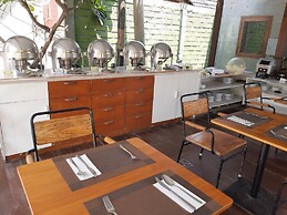 Mola2 Resort Gili Air