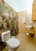 Happiness Apartments