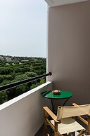 Happiness Apartments