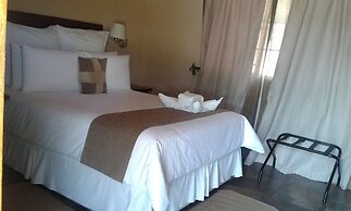 Adansonia Hotel