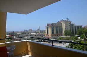 Rose Garden Apart Hotel