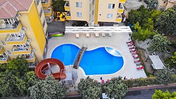 Rose Garden Apart Hotel