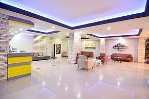 Rose Garden Apart Hotel